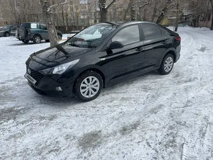 Hyundai Accent 2022 года за 8 500 000 тг. в Усть-Каменогорск