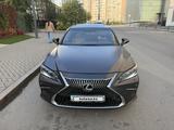 Lexus ES 250 2019 года за 15 900 000 тг. в Алматы – фото 2