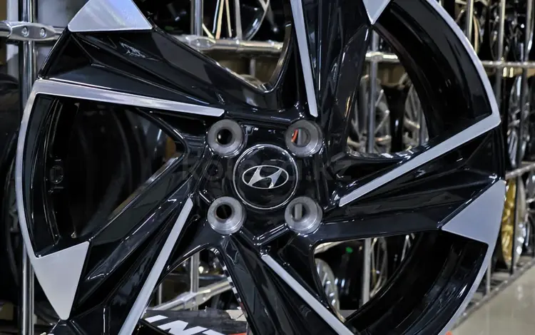 HYUNDAI KIA на 16 новые диски в Астанеүшін160 000 тг. в Астана
