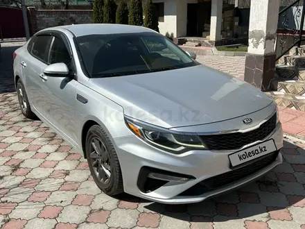 Kia Optima 2019 года за 8 300 000 тг. в Алматы – фото 2