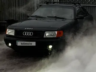 Audi 100