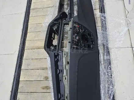 Bmw G30 панель за 7 077 тг. в Шымкент