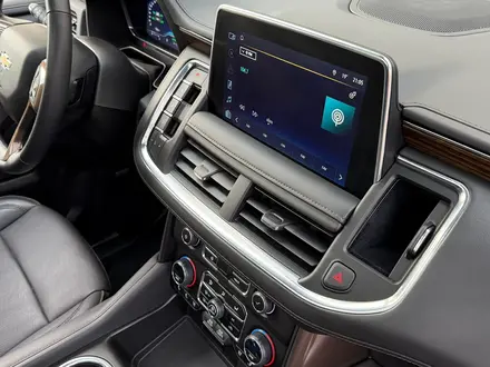 Chevrolet Tahoe 2022 года за 42 000 000 тг. в Алматы – фото 22