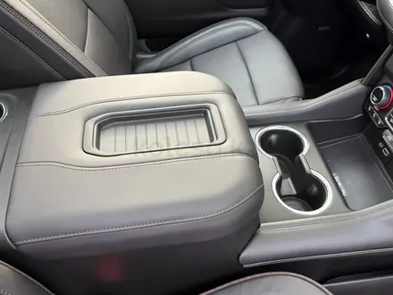 Chevrolet Tahoe 2022 года за 42 000 000 тг. в Алматы – фото 7
