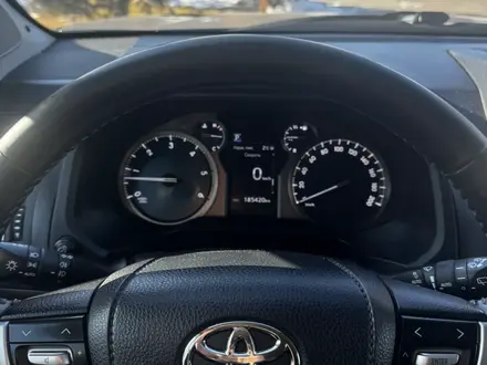 Toyota Land Cruiser Prado 2018 года за 23 000 000 тг. в Алматы – фото 8