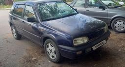 Volkswagen Golf 1995 годаfor1 400 000 тг. в Караганда