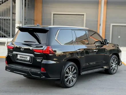 Lexus LX 570 2018 года за 41 500 000 тг. в Шымкент – фото 3