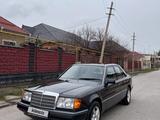 Mercedes-Benz E 200 1992 года за 2 450 000 тг. в Шымкент – фото 3