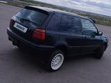 Volkswagen Golf 1993 годаүшін1 400 000 тг. в Петропавловск – фото 5