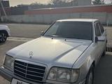 Mercedes-Benz E 200 1994 года за 1 800 000 тг. в Талдыкорган