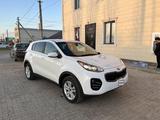 Kia Sportage 2016 года за 7 800 000 тг. в Уральск – фото 2