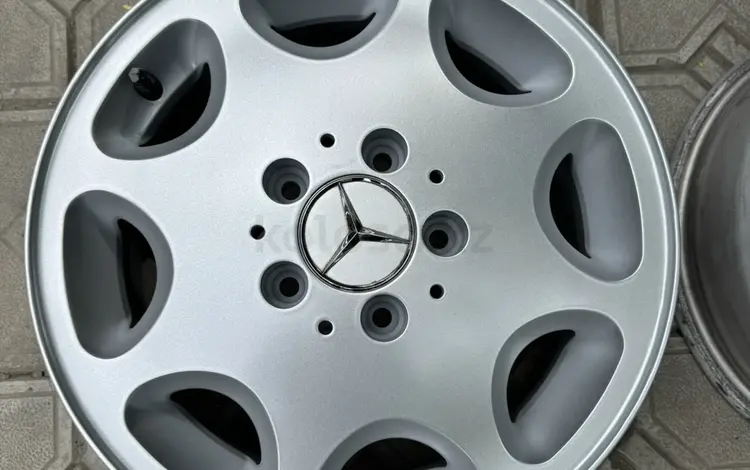 Диски оригинал привозные 124 Мерс за 100 000 тг. в Алматы