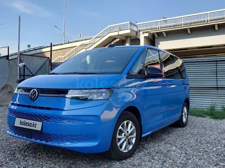 Volkswagen Multivan 2022 года за 30 900 000 тг. в Алматы – фото 5