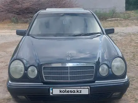 Mercedes-Benz E 320 1999 года за 3 600 000 тг. в Жанакорган