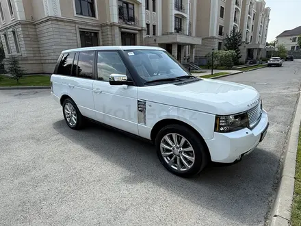 Land Rover Range Rover 2012 года за 22 000 000 тг. в Алматы