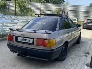 Audi 80