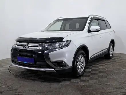 Mitsubishi Outlander 2017 года за 9 190 000 тг. в Астана