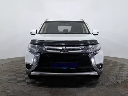 Mitsubishi Outlander 2017 года за 9 190 000 тг. в Астана – фото 2