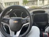 Chevrolet Cruze 2011 годаfor3 400 000 тг. в Алматы – фото 5