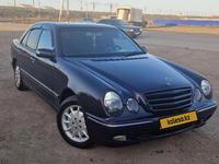 Mercedes-Benz E 200 2001 года за 4 900 000 тг. в Астана