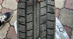 Диски с резиной зима за 150 000 тг. в Алматы – фото 3