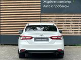 Toyota Camry 2020 годаүшін14 390 000 тг. в Алматы – фото 4