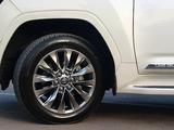 Toyota Land Cruiser 2022 года за 49 999 999 тг. в Алматы – фото 5