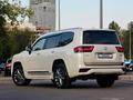 Toyota Land Cruiser 2022 годаүшін49 999 999 тг. в Алматы – фото 14