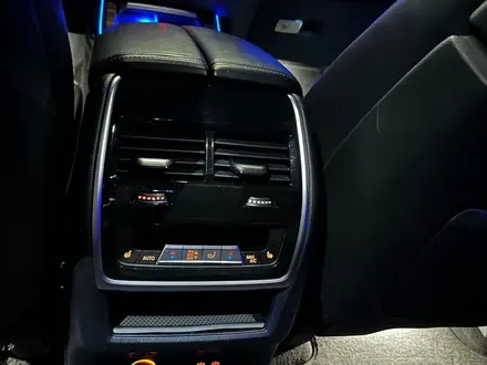 BMW X7 2023 года за 55 000 000 тг. в Астана – фото 13