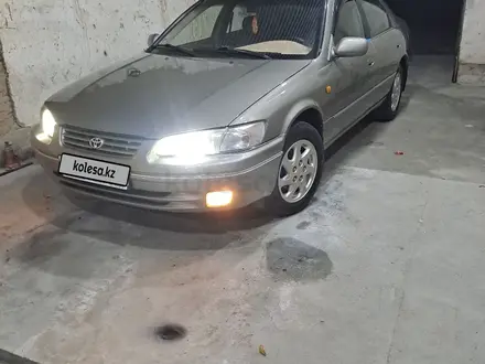 Toyota Camry 1997 года за 3 750 000 тг. в Туркестан – фото 5