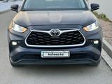 Toyota Highlander 2021 года за 24 000 000 тг. в Алматы – фото 4