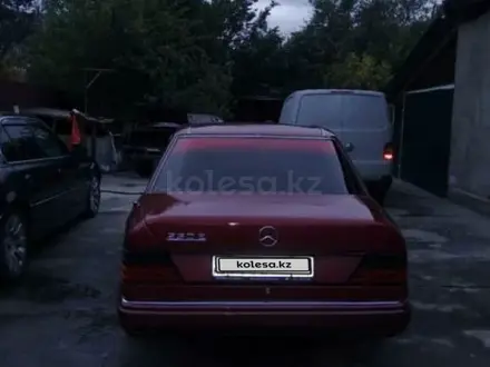 Mercedes-Benz E 230 1992 года за 2 500 000 тг. в Талгар – фото 5