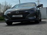 Hyundai Elantra 2019 года за 8 790 000 тг. в Алматы – фото 3