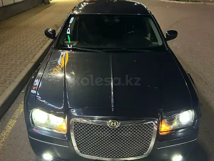 Chrysler 300C 2007 года за 4 700 000 тг. в Алматы – фото 6