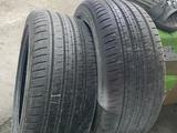 2 шины 225/45r17үшін30 000 тг. в Усть-Каменогорск