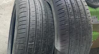 2 шины 225/45r17 за 30 000 тг. в Усть-Каменогорск