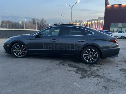 Hyundai Sonata 2019 года за 11 000 000 тг. в Алматы – фото 11