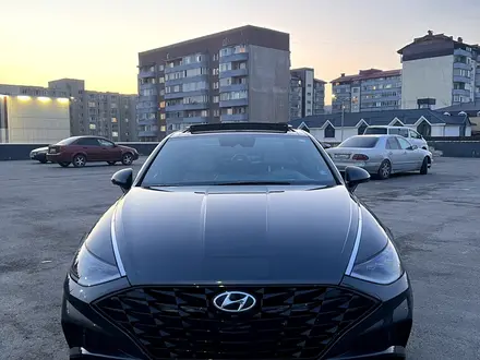 Hyundai Sonata 2019 года за 11 000 000 тг. в Алматы – фото 2