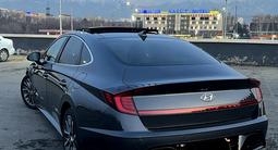 Hyundai Sonata 2019 года за 11 000 000 тг. в Алматы – фото 3