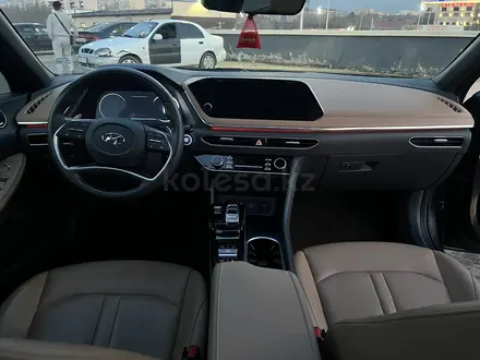 Hyundai Sonata 2019 года за 11 000 000 тг. в Алматы – фото 8