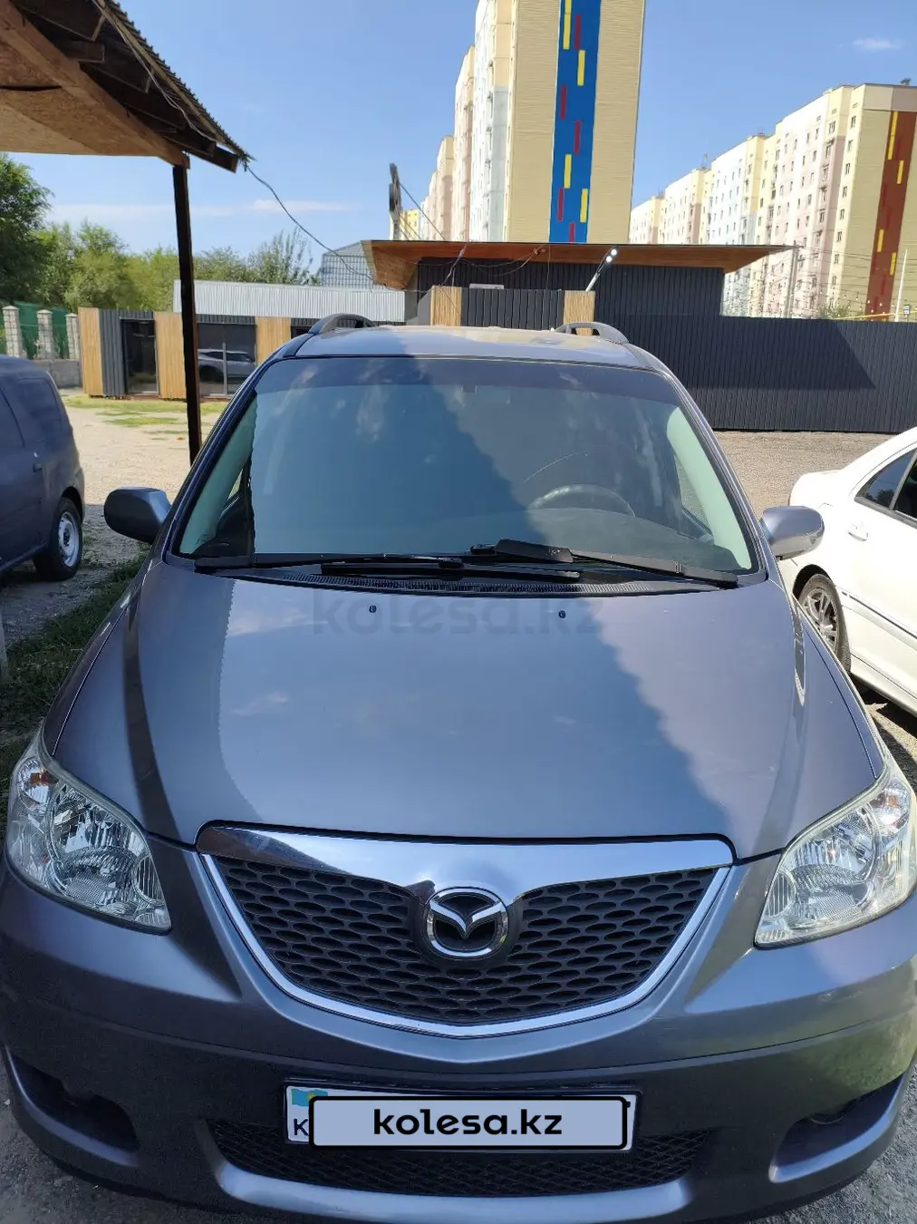 Mazda MPV, 2004
