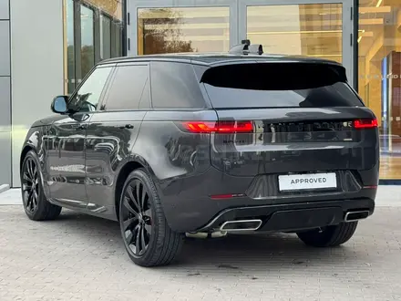 Land Rover Range Rover Sport Dynamic SE 2025 года за 77 600 000 тг. в Алматы – фото 6