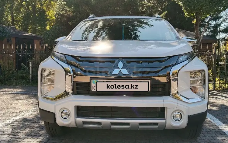 Mitsubishi Xpander Cross 2022 годаfor11 000 000 тг. в Астана