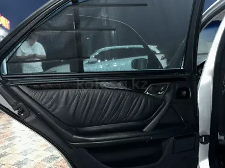 Mercedes-Benz E 280 2000 года за 5 500 000 тг. в Шымкент – фото 19