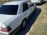 Mercedes-Benz E 200 1986 годаүшін2 100 000 тг. в Алматы – фото 4