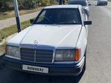 Mercedes-Benz E 200 1986 годаүшін2 100 000 тг. в Алматы
