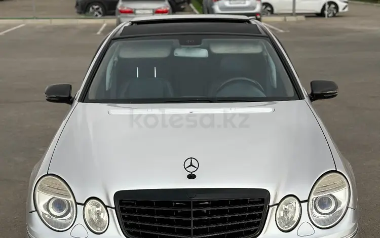 Mercedes-Benz E 500 2002 годаfor7 500 000 тг. в Жанаозен