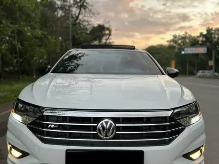 Volkswagen Jetta 2018 года за 7 800 000 тг. в Алматы – фото 2