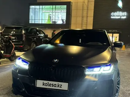 BMW 540 2018 года за 26 000 000 тг. в Алматы – фото 2