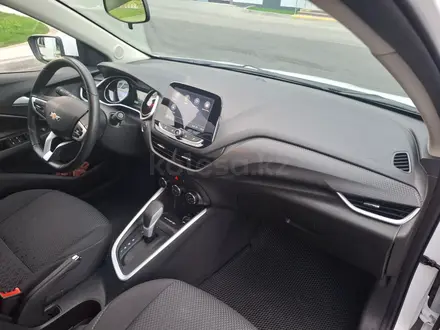 Chevrolet Onix 2023 года за 5 390 000 тг. в Астана – фото 6